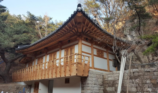 서울 구기동 금선사 템플스테이 및 북카페